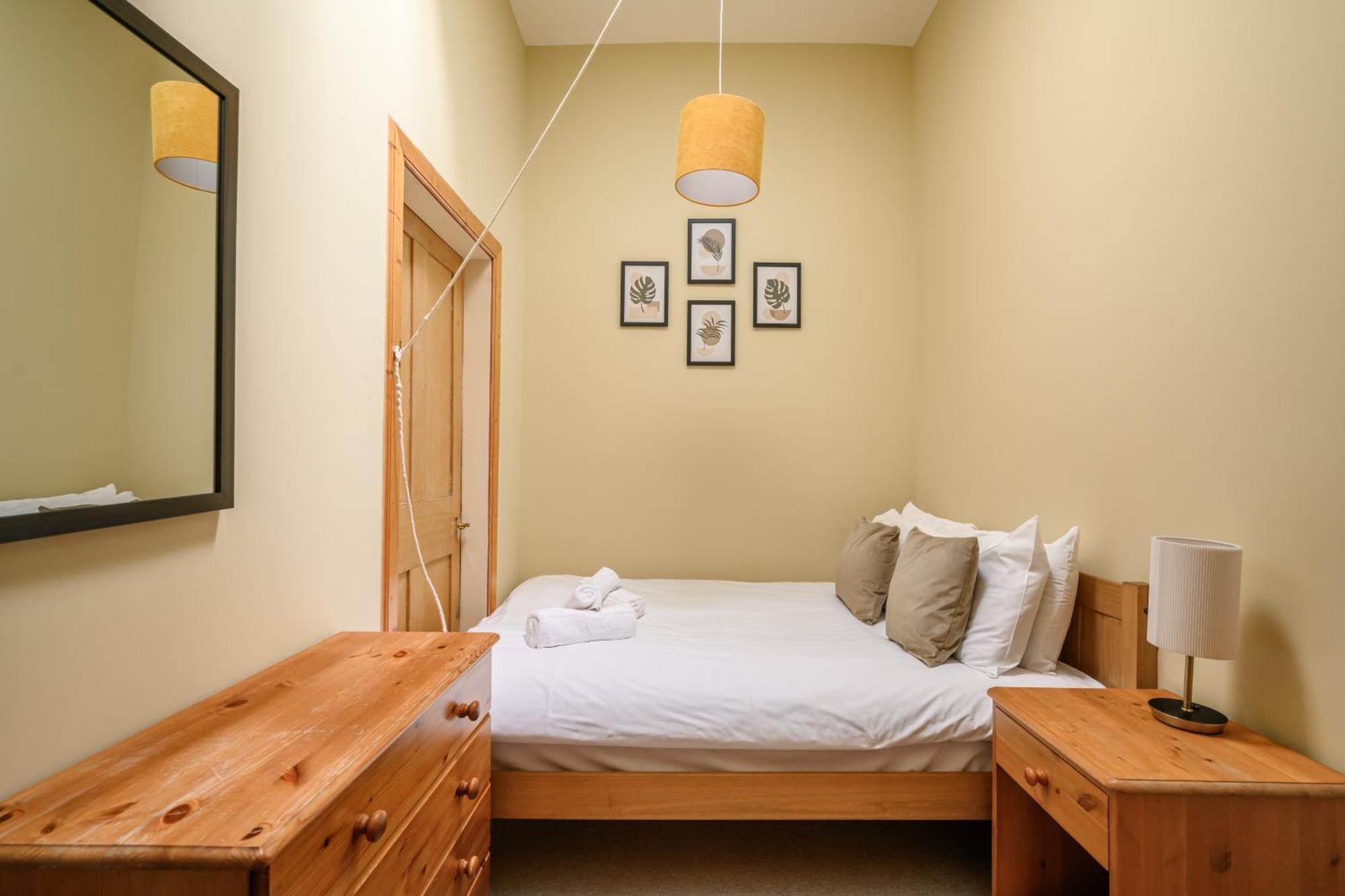 5-Br 3-Bth Newington Apartment - Modern & Spacious Edinburgh Luaran gambar